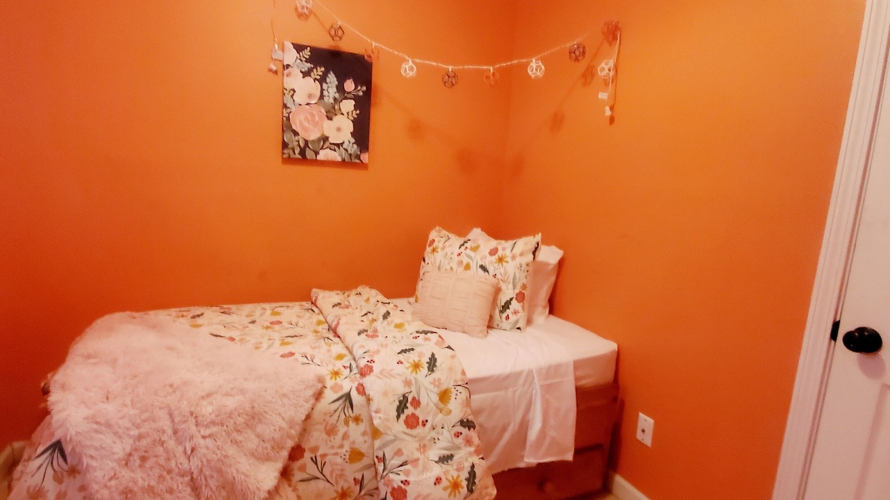 Photo of Bedroom in Pascagoula