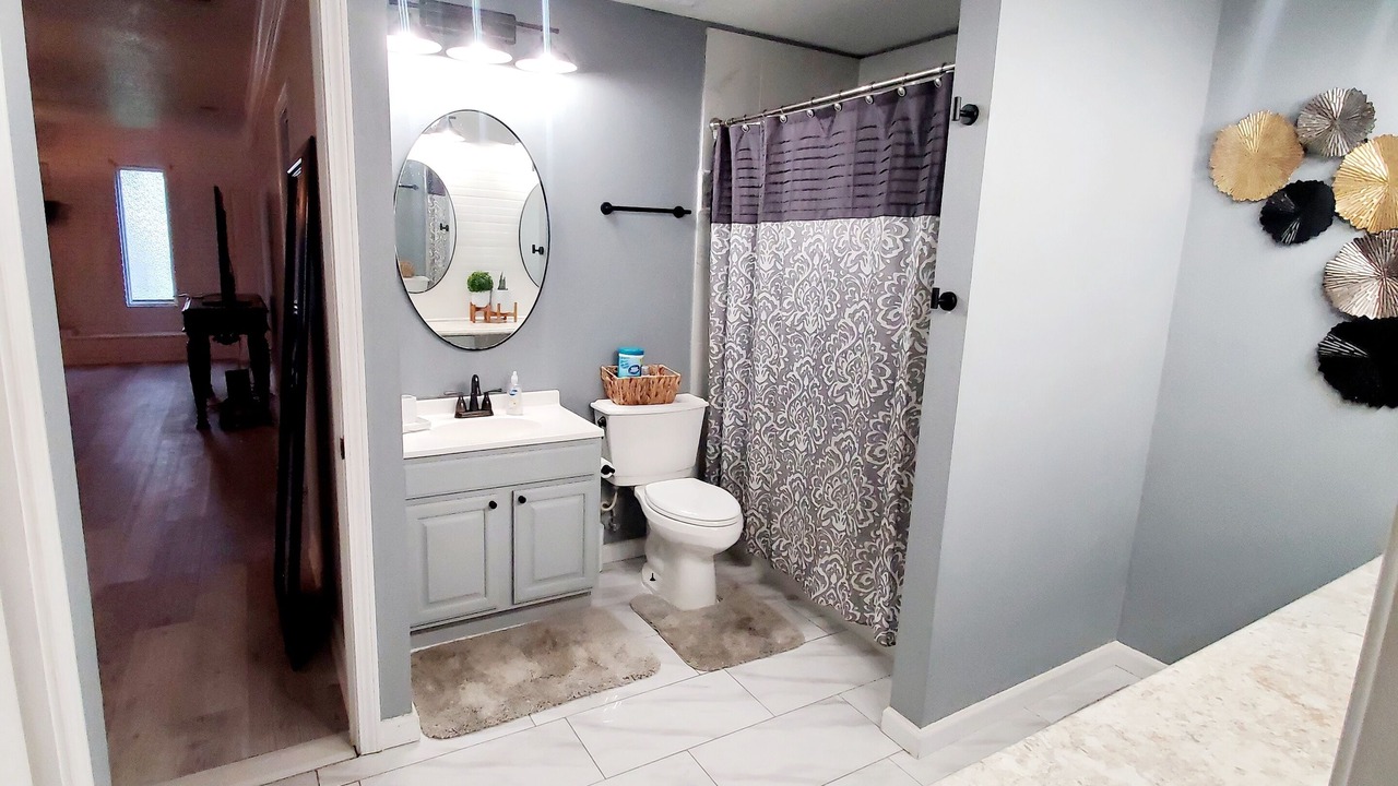 Photo of Bathroom in Pascagoula