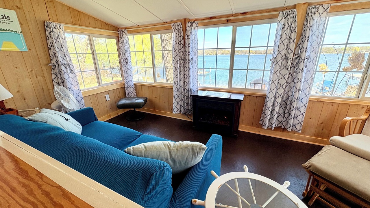 Photo of Livingroom in South Haven