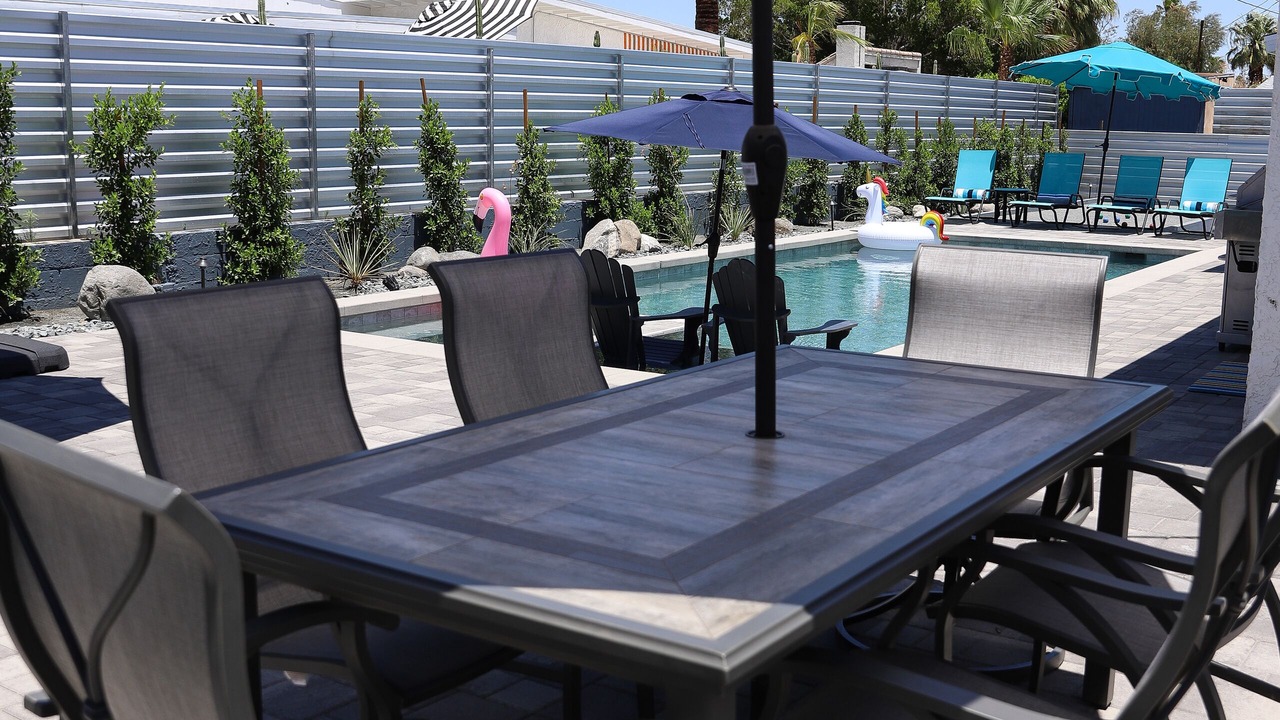 Photo of Outdoor in Racquet Club West