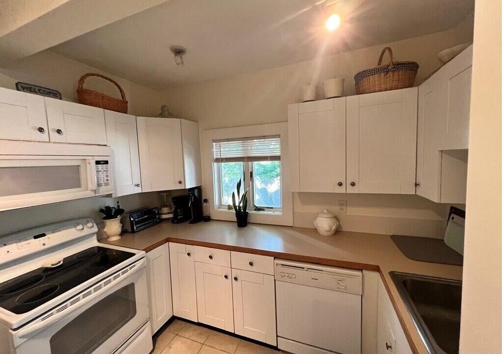Photo of Kitchen in Top of the Hill