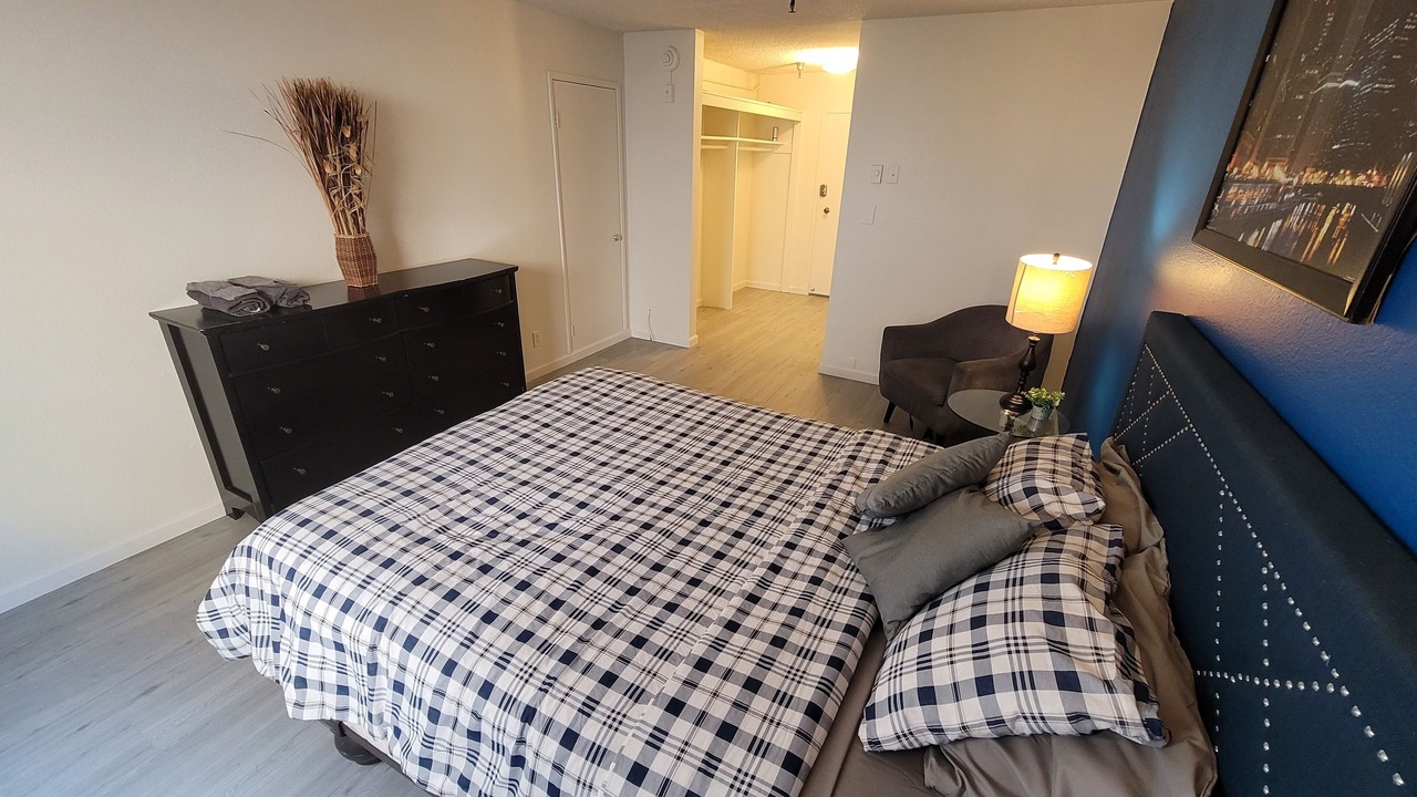 Photo of Bedroom in Beverly Hills