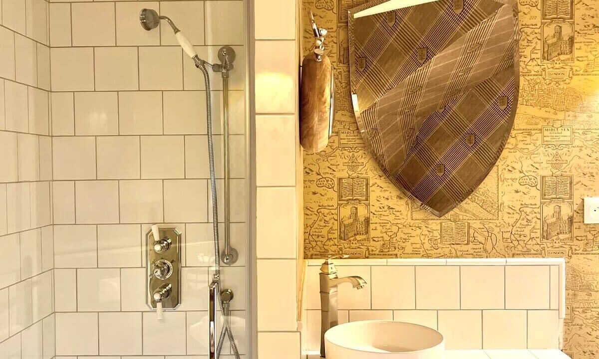 Photo of Bathroom in 14th Arrondissement