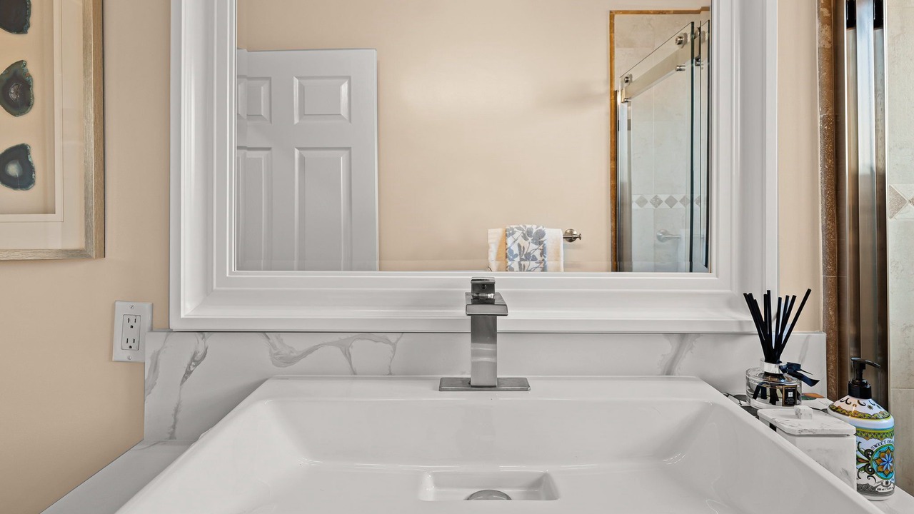 Photo of Bathroom in Carpinteria