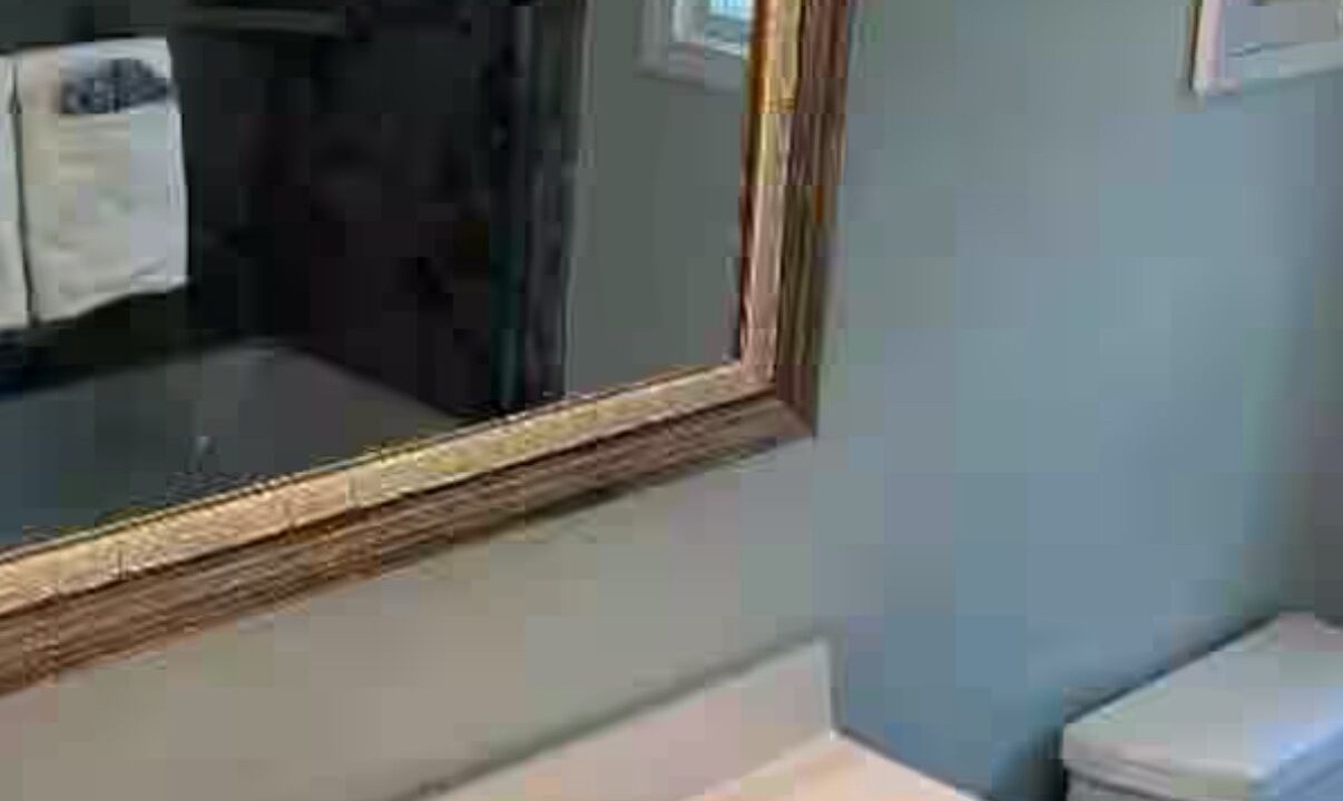 Photo of Bathroom in Bonnet Shores