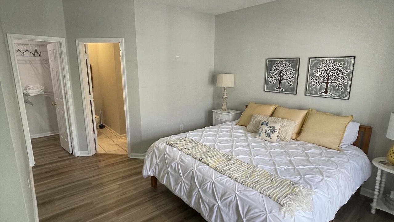 Photo of Bedroom in Gulfport