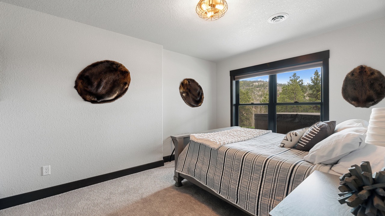 Photo of Bedroom in Lead