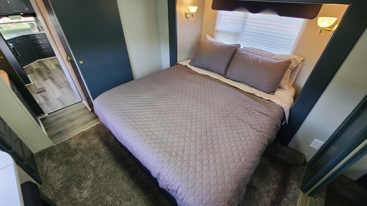 Photo of Bedroom in Custer