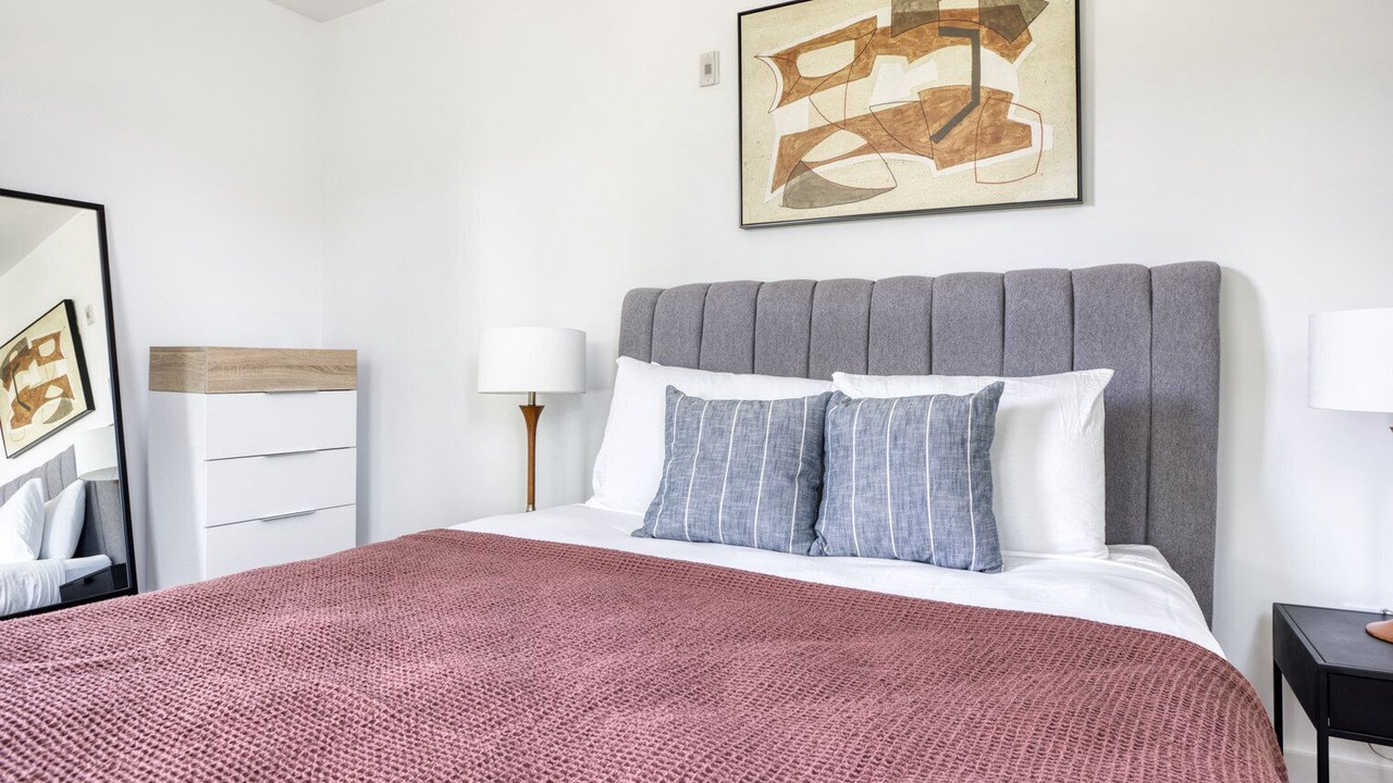 Photo of Bedroom in Wellington-Harrington