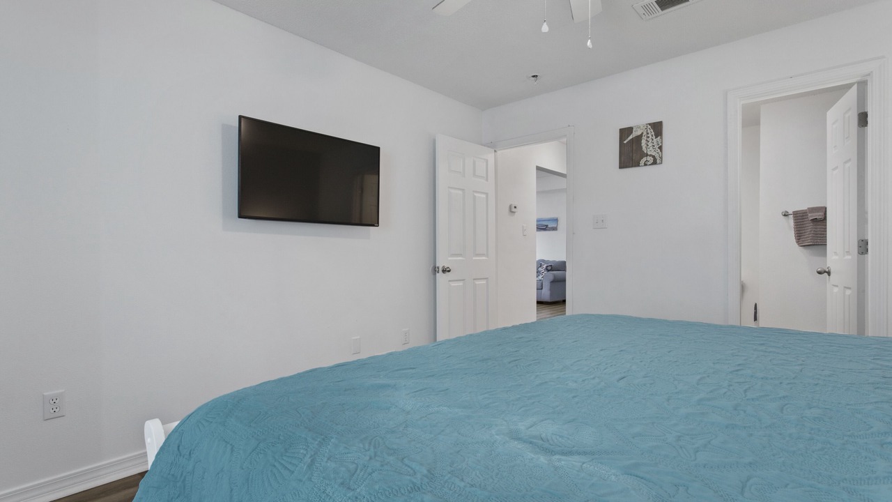 Photo of Bedroom in Mississippi City