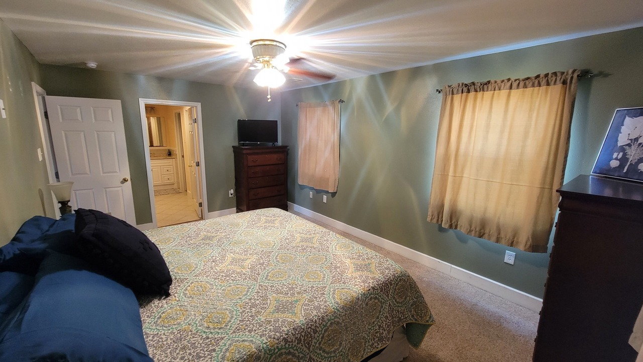 Photo of Bedroom in Shoreline Park