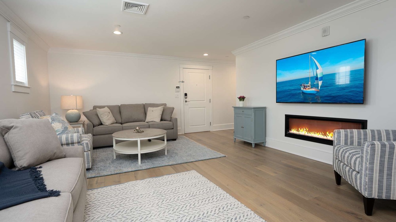 Photo of Livingroom in Plymouth Cultural District