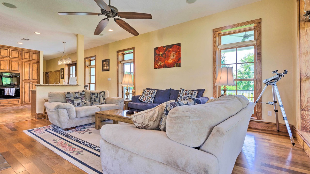 Photo of Livingroom in Waveland
