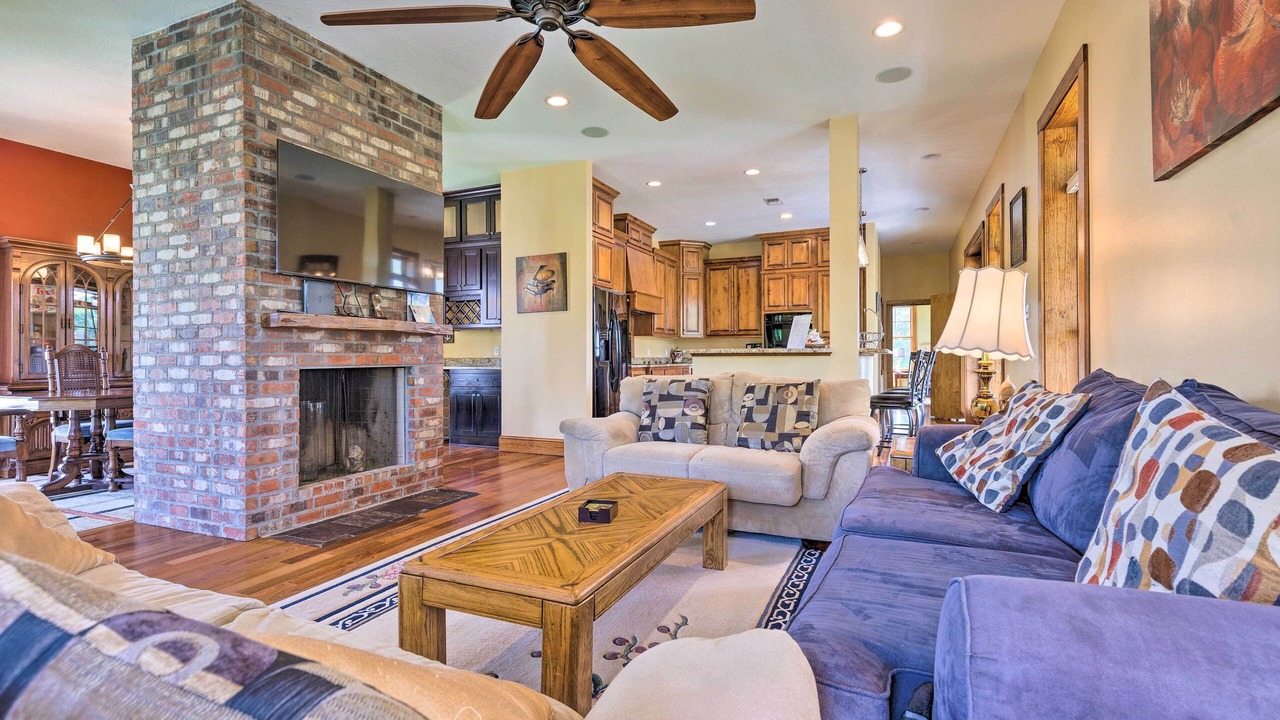 Photo of Livingroom in Waveland