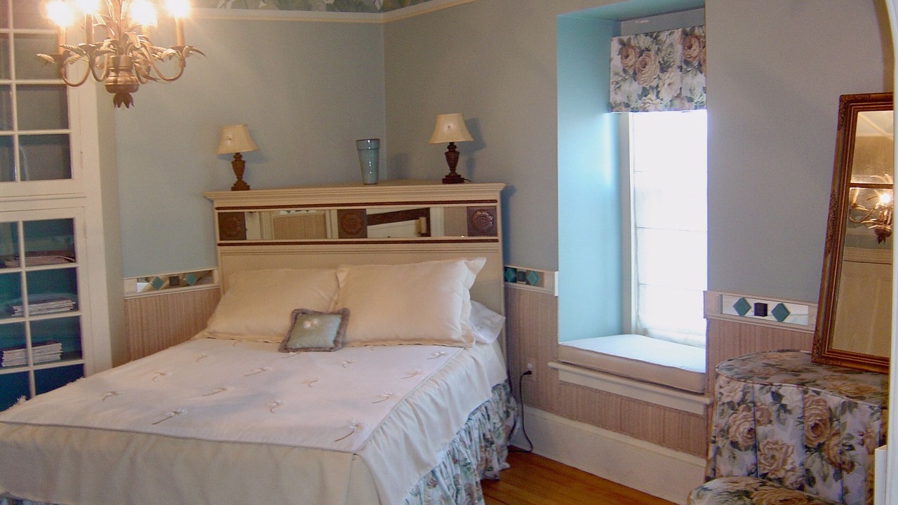 Photo of Bedroom in Top of the Hill