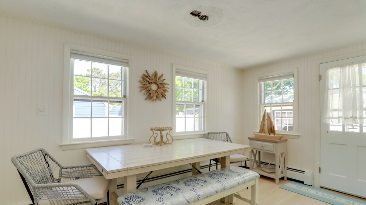 Photo of Bedroom in West Yarmouth