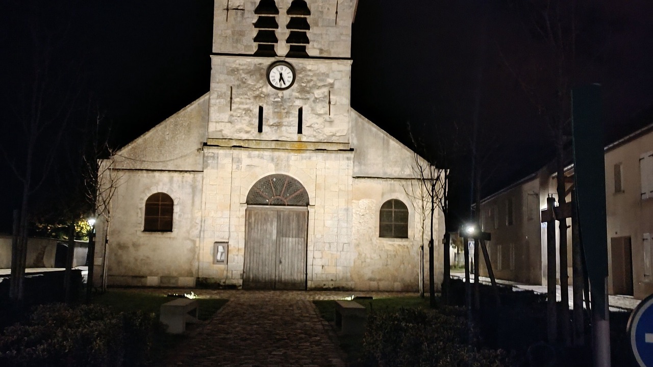 Photo of Others in Chennevieres-les-Louvres