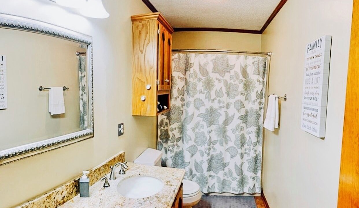 Photo of Bathroom in Breaux Bridge