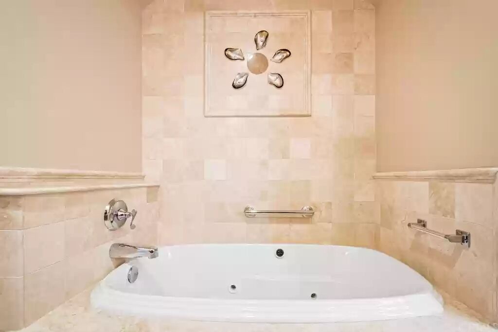 Photo of Bathroom in Oxnard Shores
