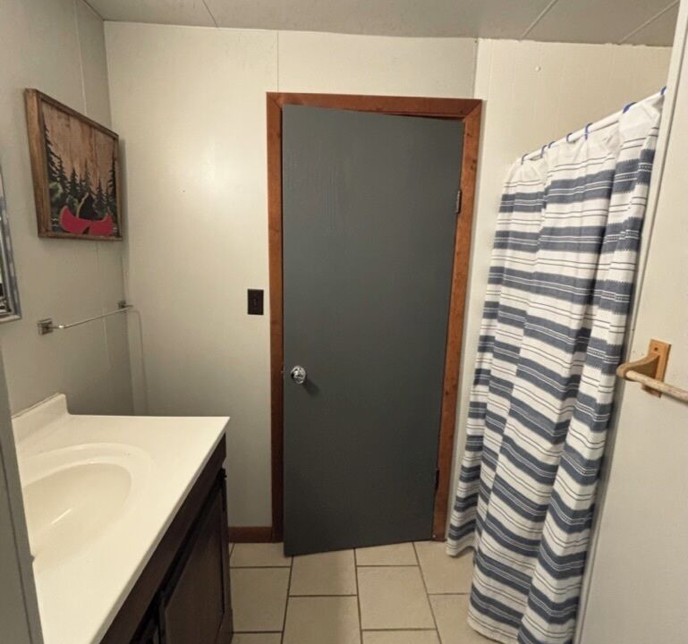 Photo of Bathroom in Garrison