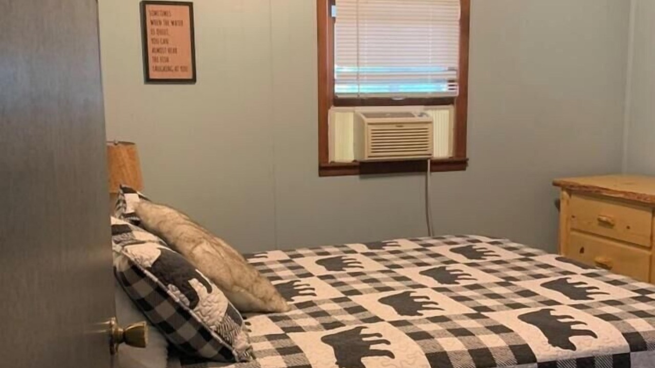 Photo of Bedroom in Garrison