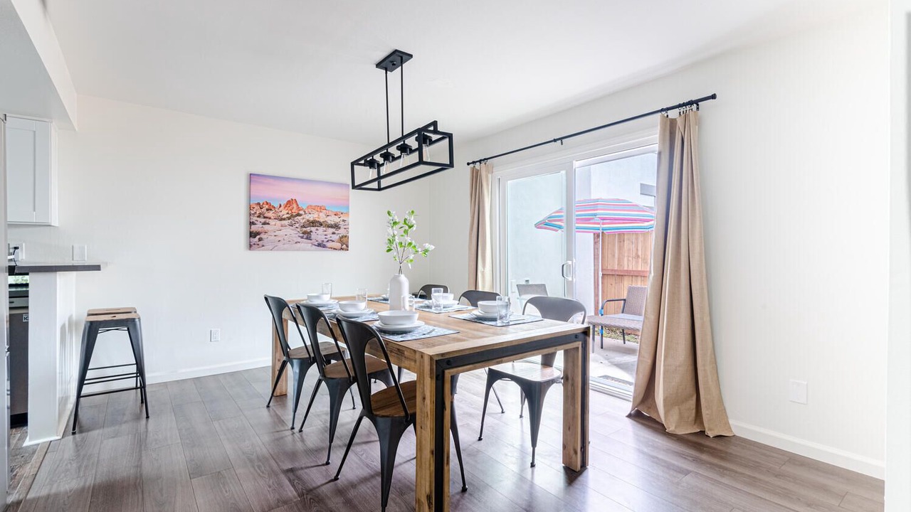 Photo of Livingroom in Oxnard Dunes