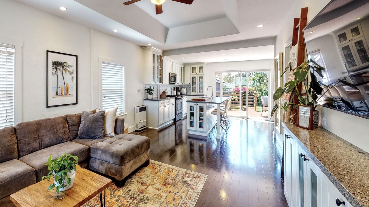 Photo of Livingroom in Ventura
