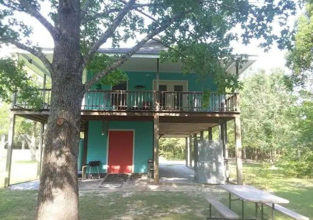 Photo of Outdoor in Waveland
