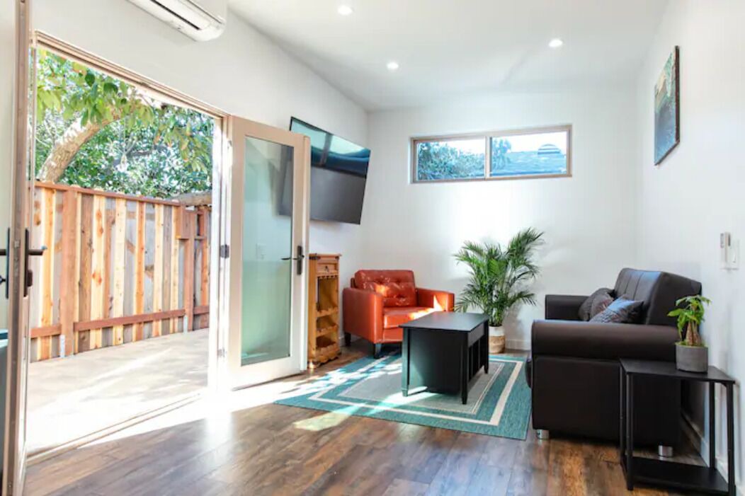 Photo of Livingroom in Ventura