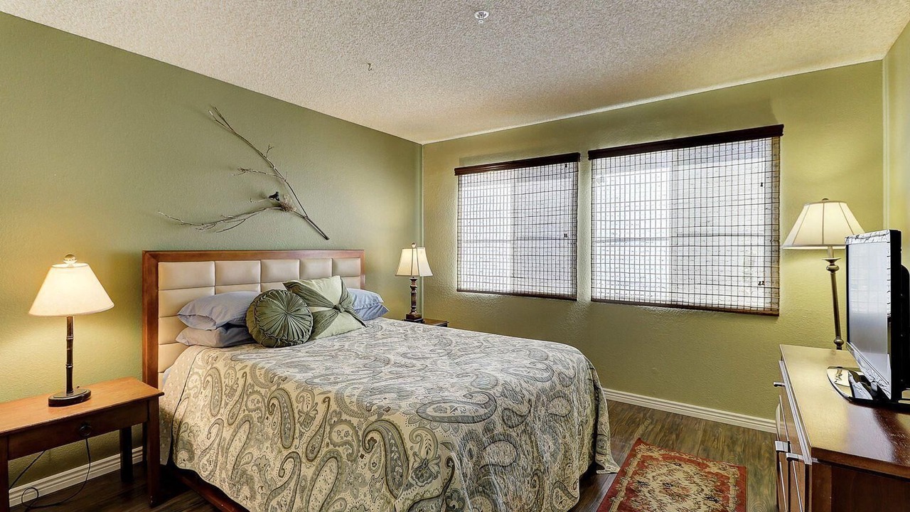 Photo of Bedroom in Central Scottsdale