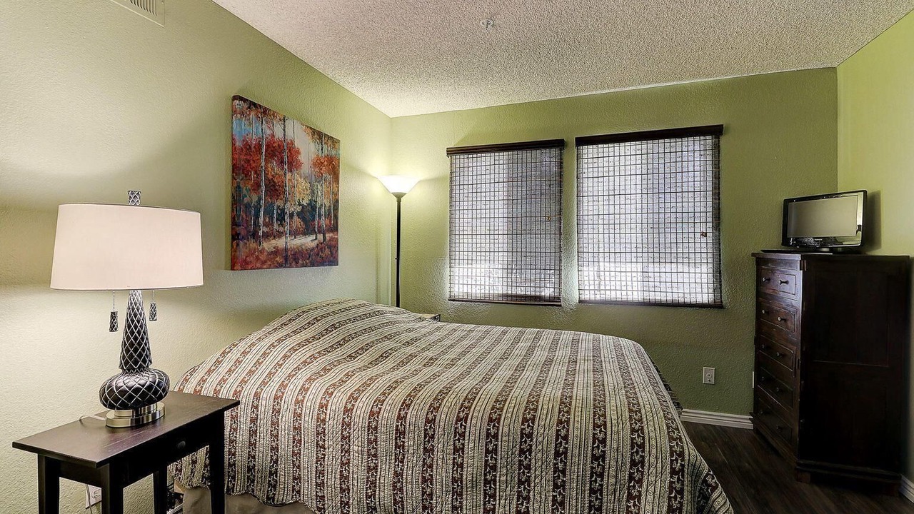 Photo of Bedroom in Central Scottsdale