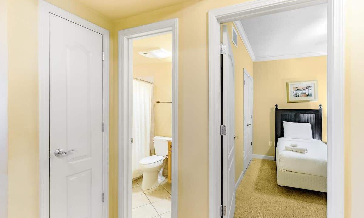 Photo of Bathroom in Gulfport