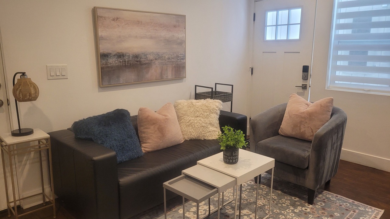 Photo of Livingroom in Silver Strand