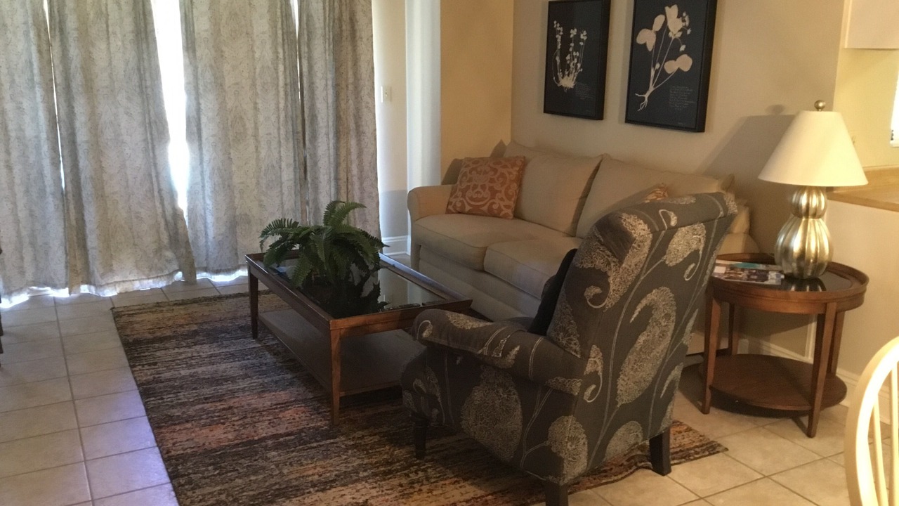 Photo of Livingroom in Biloxi
