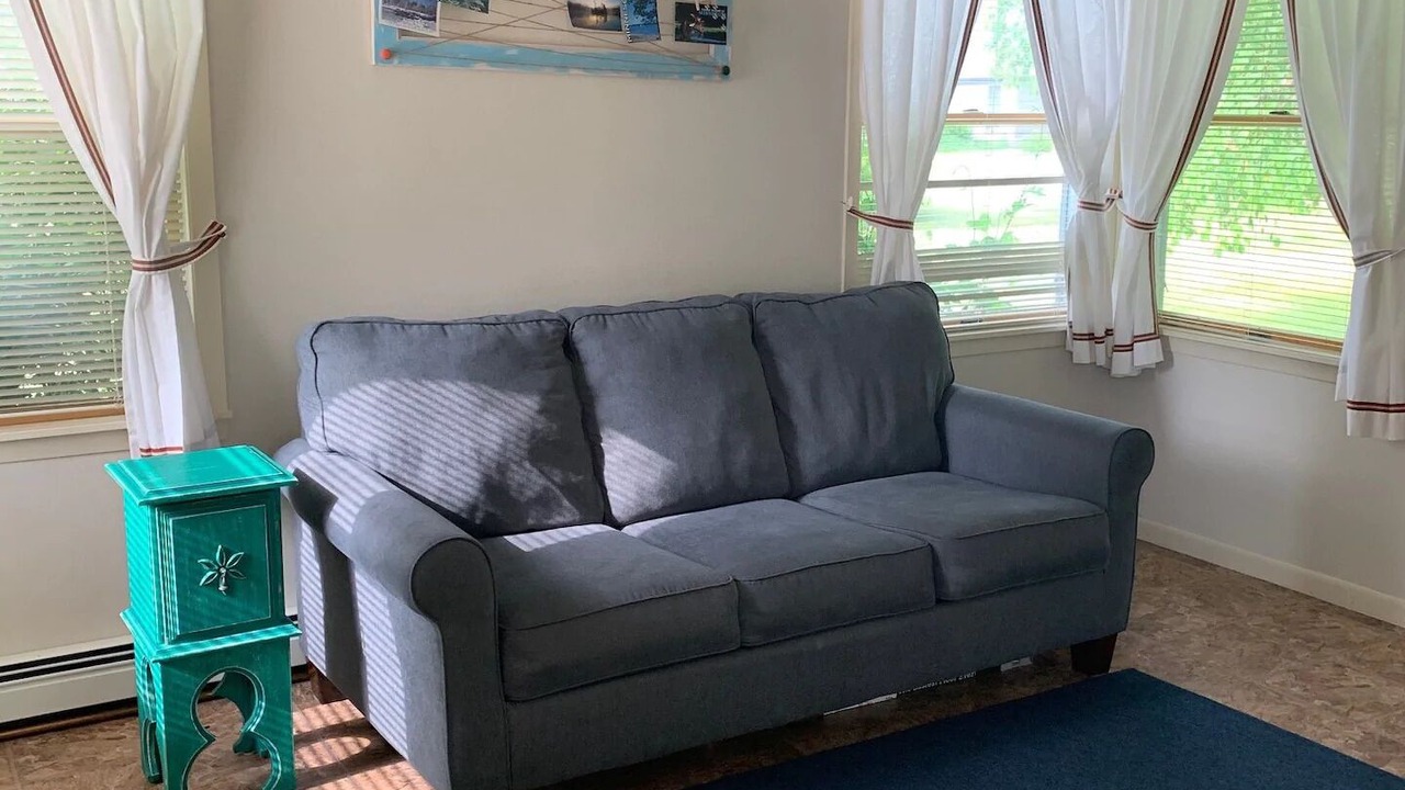 Photo of Livingroom in Walker