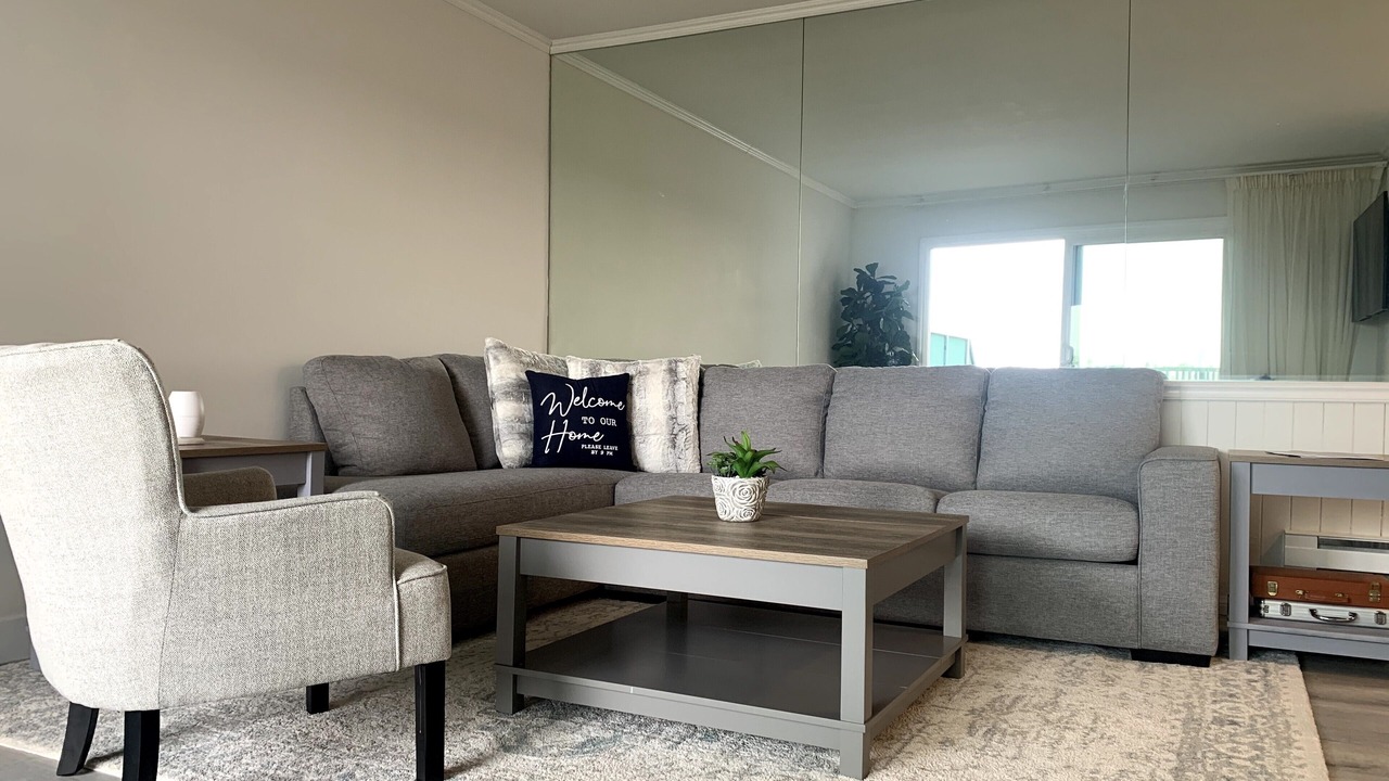Photo of Livingroom in Hollywood
