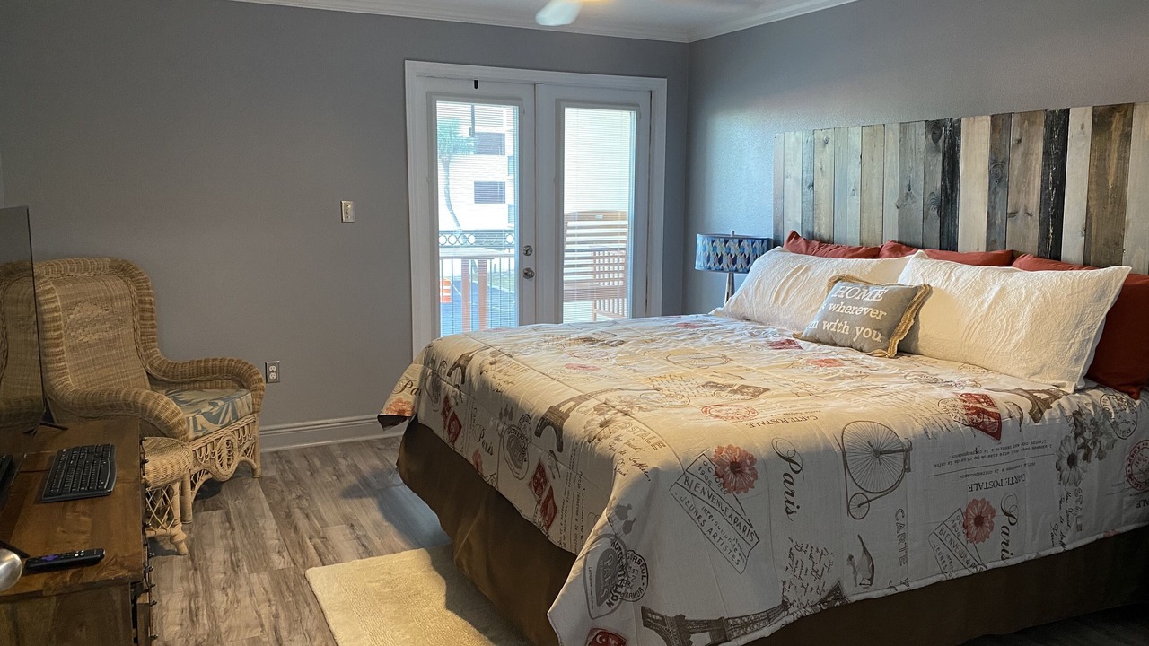 Photo of Bedroom in Biloxi