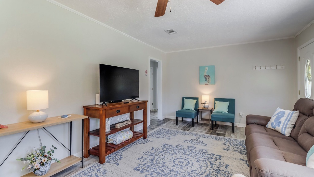 Photo of Livingroom in Long Beach