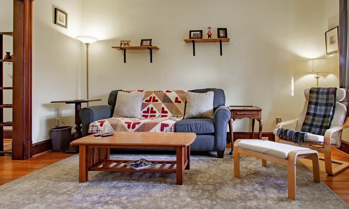 Photo of Livingroom in Capitol Hill