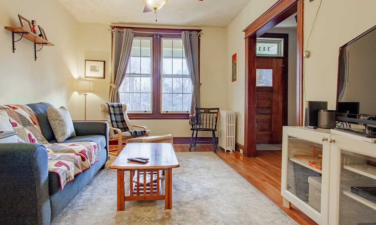 Photo of Livingroom in Capitol Hill