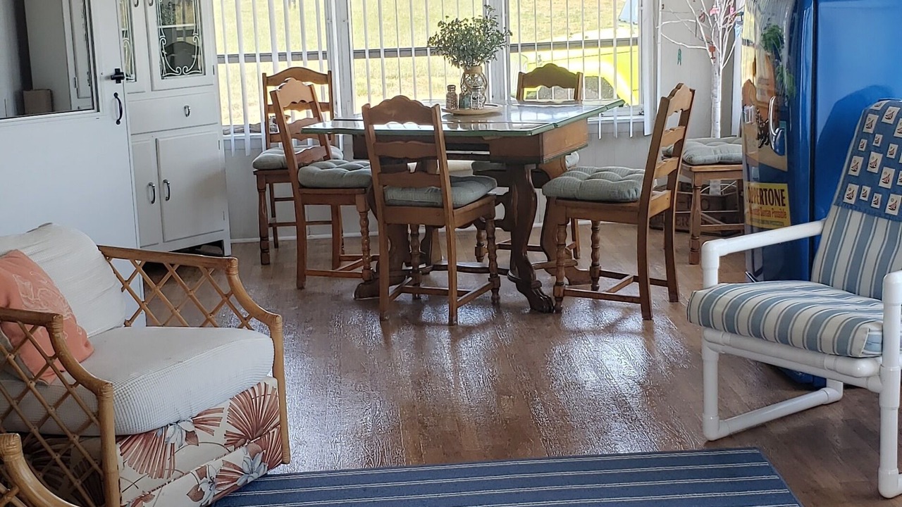 Photo of Others in Deal Island