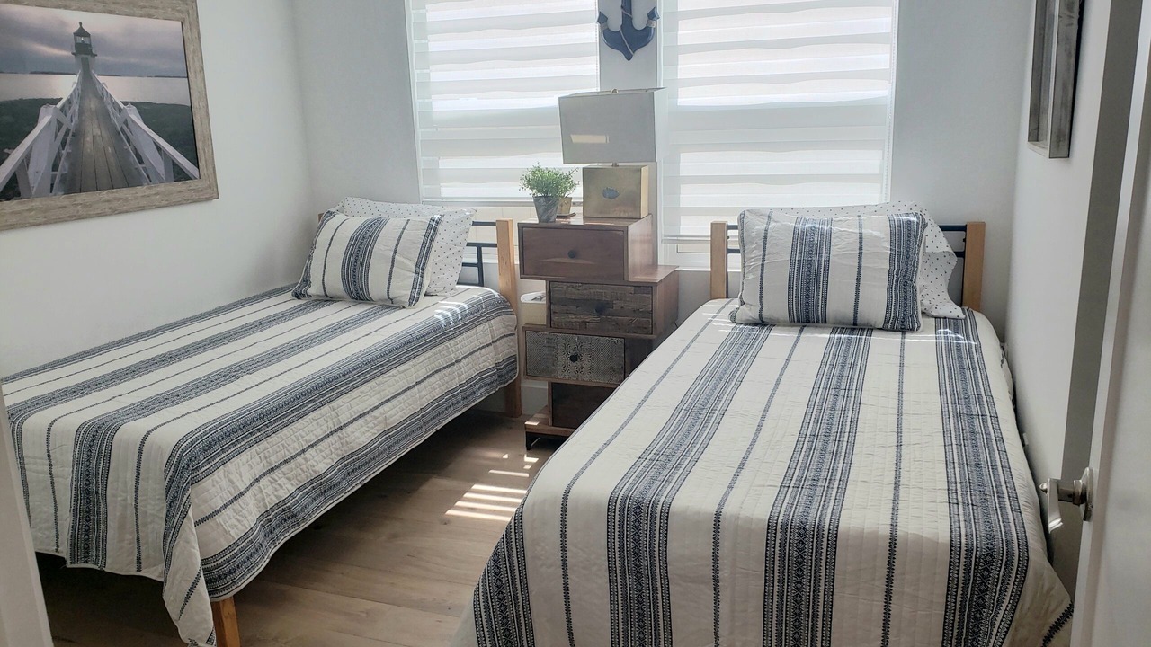 Photo of Others in Silver Strand