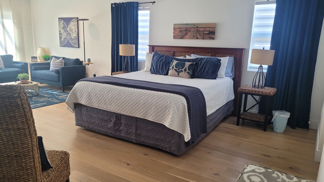 Photo of Bedroom in Silver Strand