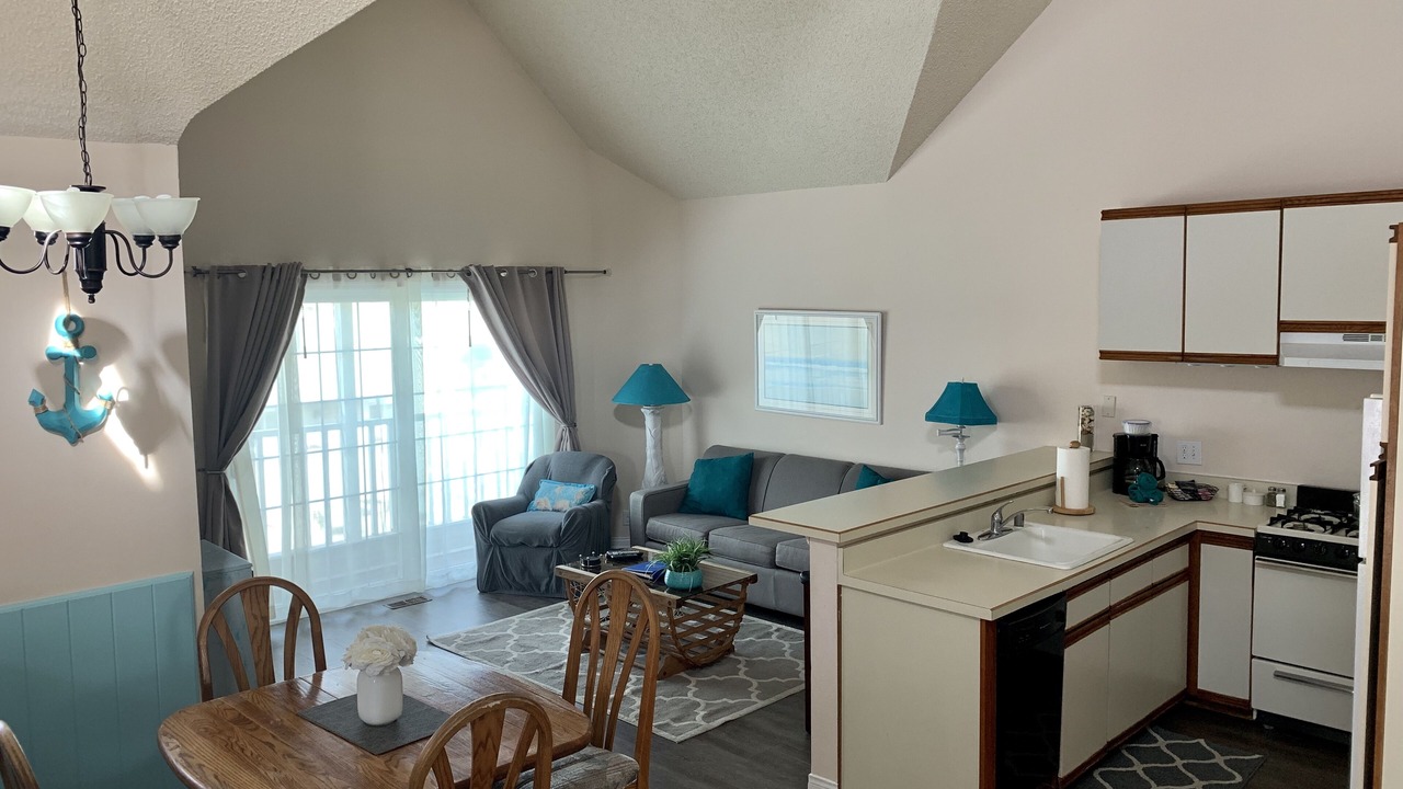 Photo of Livingroom in Oxnard Shores