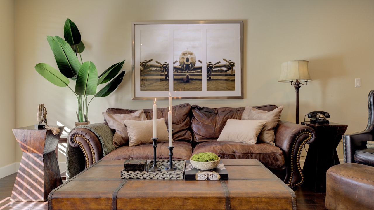 Photo of Livingroom in Pico - Robertson