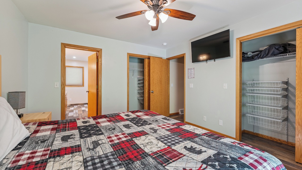 Photo of Bedroom in Spring Brook