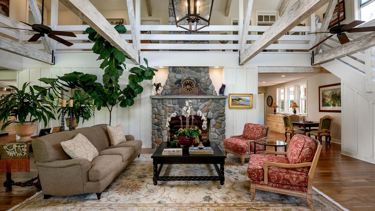 Photo of Bedroom in Toro Canyon