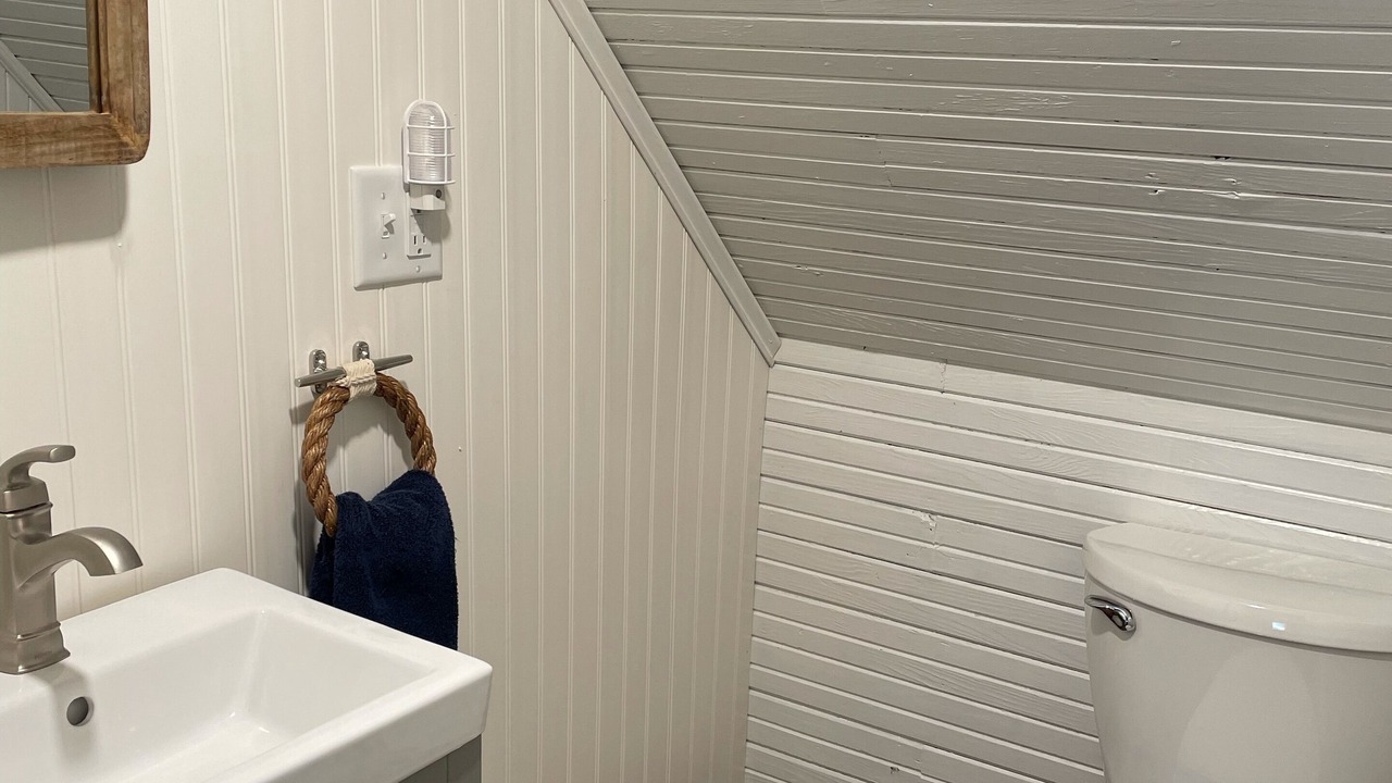 Photo of Bathroom in Marion Center