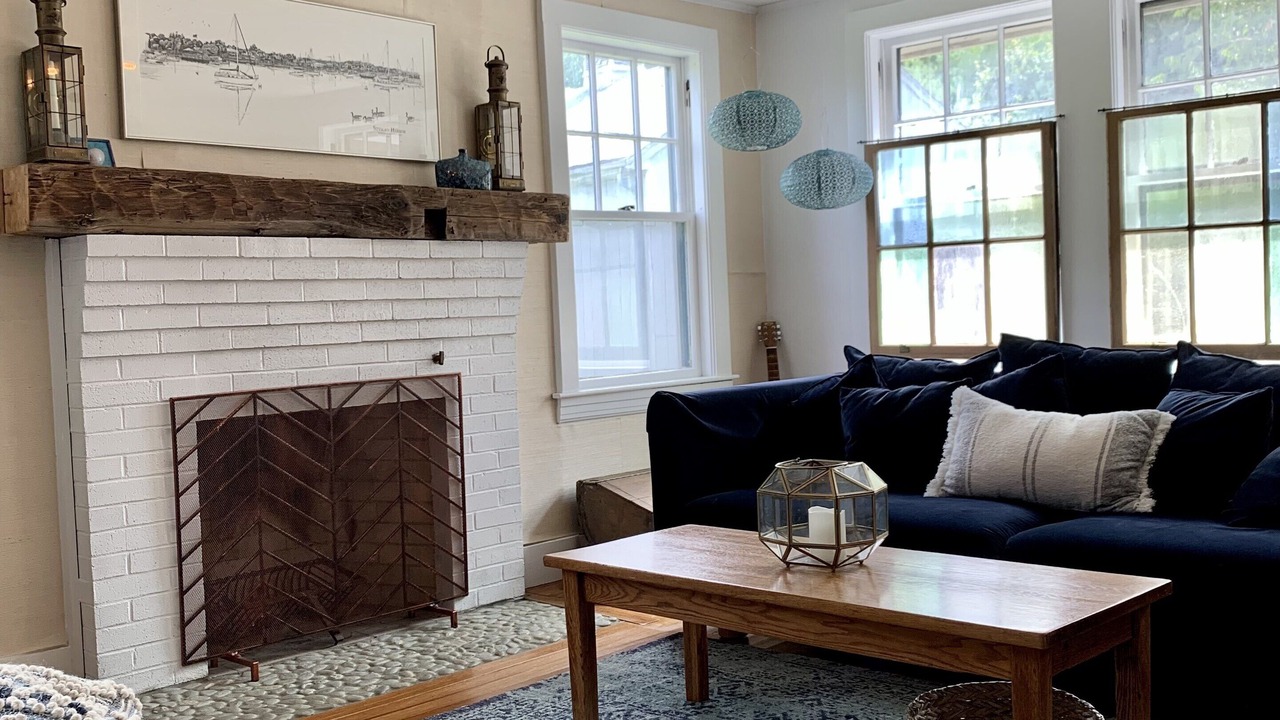 Photo of Livingroom in Marion Center