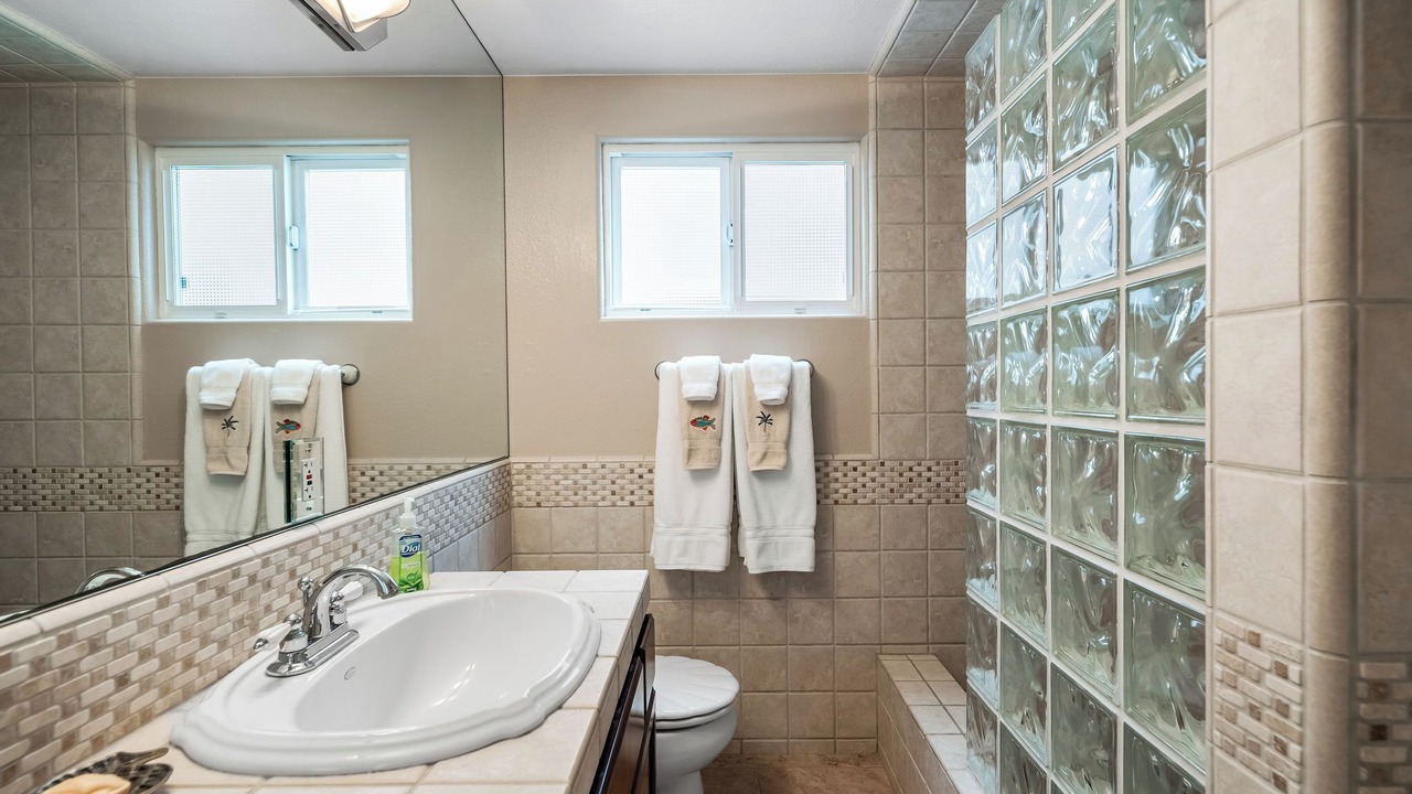 Photo of Bathroom in Silver Strand
